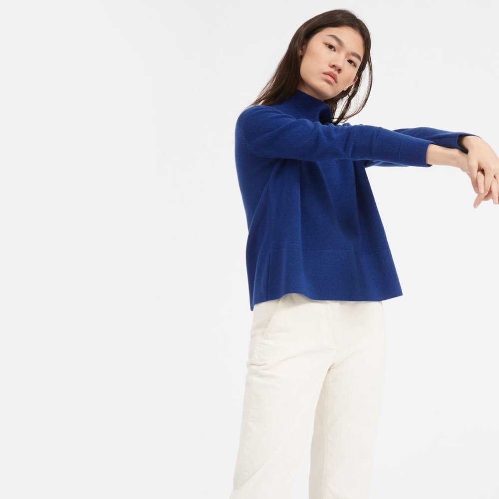 💙 Everlane Cashmere Square Turtleneck L 💙